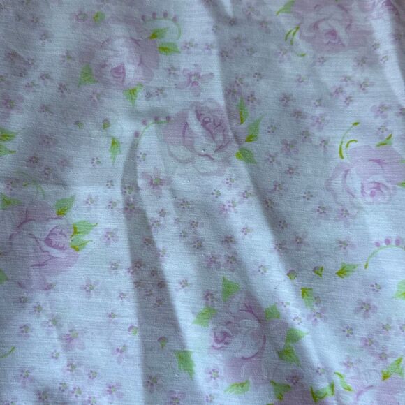 Vintage JCPenney home round tablecloth 72” white pink floral ruffle cottagecore - Picture 3 of 8